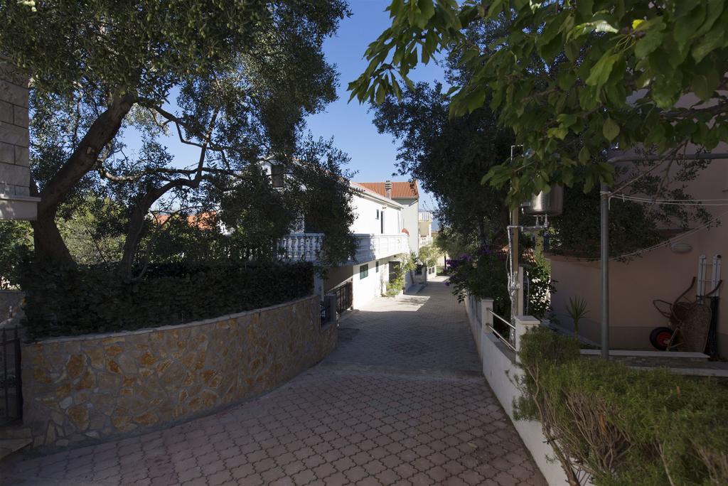 Apartment Jure سلاتين المظهر الخارجي الصورة